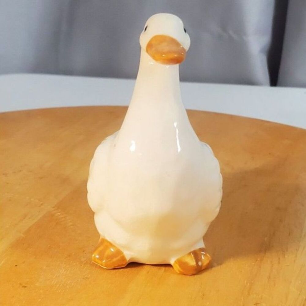 Takahashi Swan Ceramic Swan Hand-Painted ~Vintage~